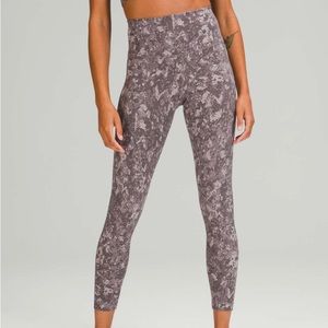 Women’s Lululemon Wunder Train 25”